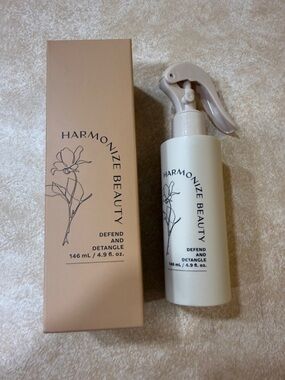 Harmonize Beauty -Defend and Detangle - Beige/Off-White 146 ML 4.9 fl oz